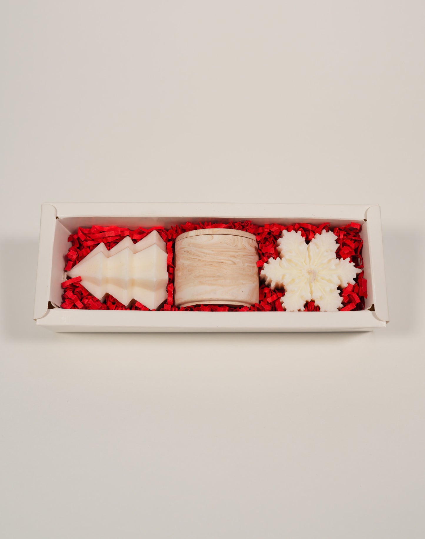 coffret cadeau noel avec bougies végétales avec bougie flocon de neige et sapin de noël