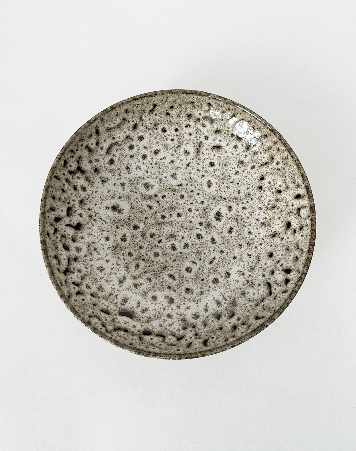 Assiette profonde en grès