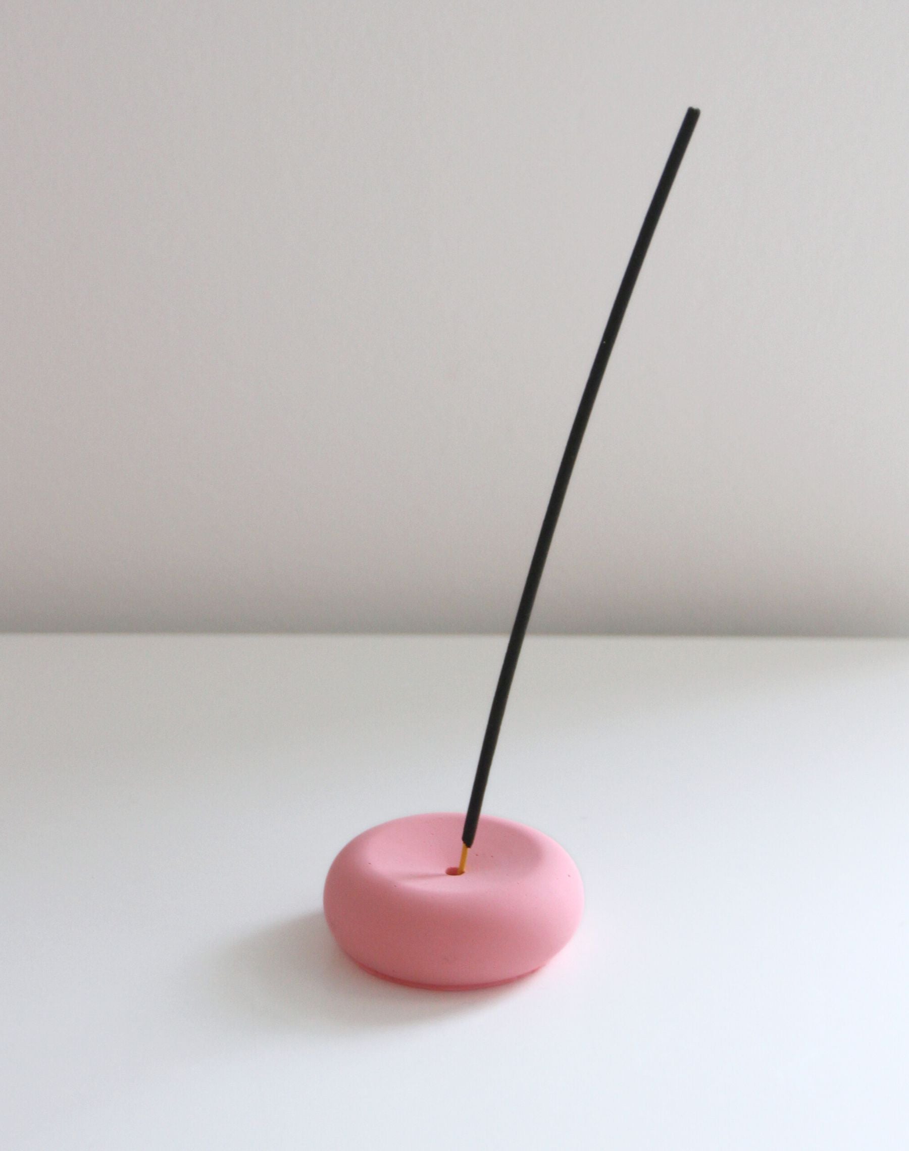 Porte-encens rose minimaliste